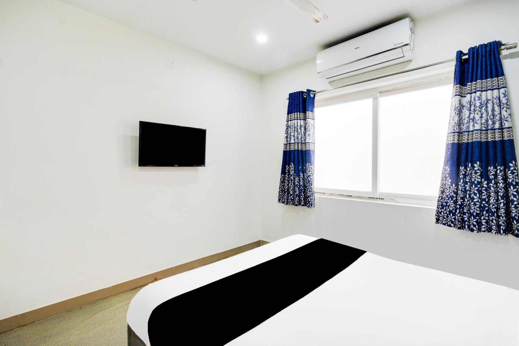 היידראבד Super Townhouse Madhapur 100 Feet Road Formerly Jkc Grand מראה חיצוני תמונה